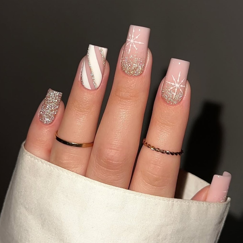 silver Christmas nails