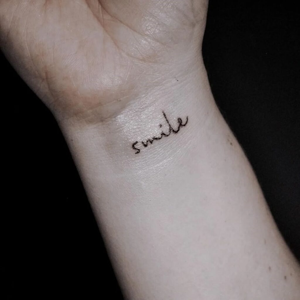 tiny tattoo ideas for women